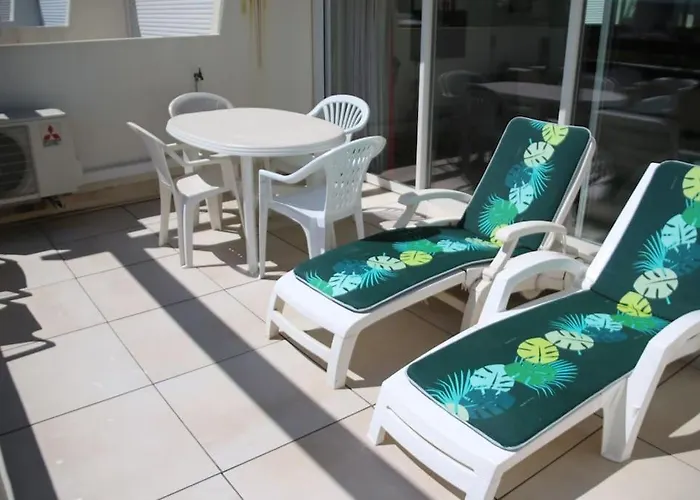 33, Port Nature 2 Au Village Naturiste *